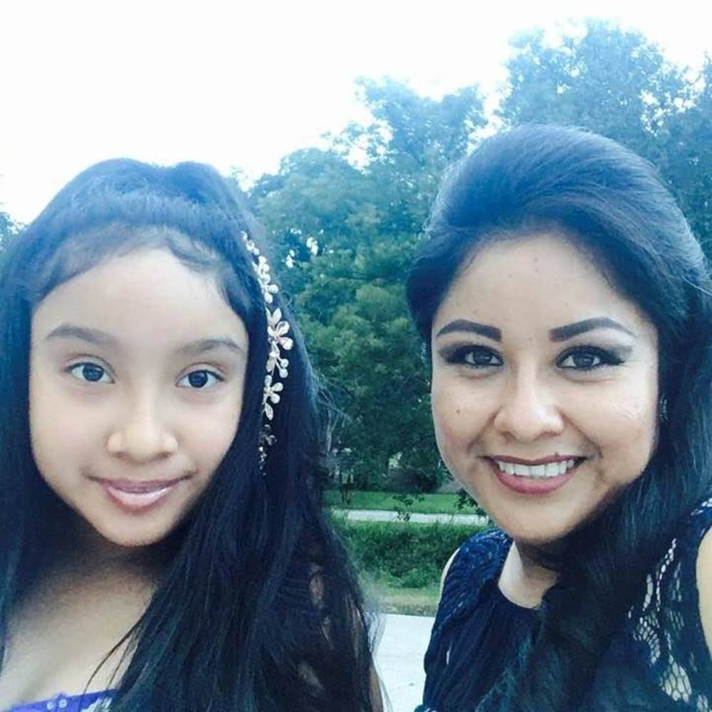 Meet your Posher, Elizabeth